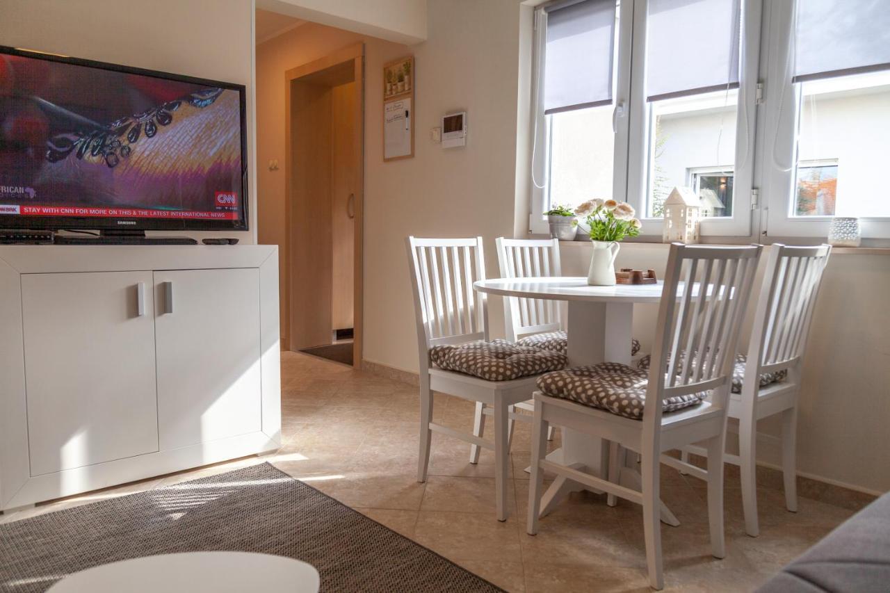 Dc Executive Homes Новий Сад Екстер'єр фото